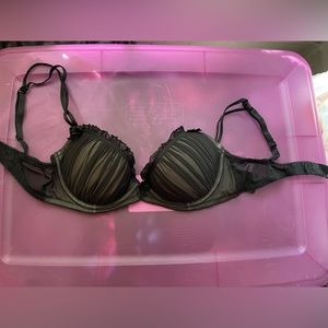 H&M 32C Push Up Bra